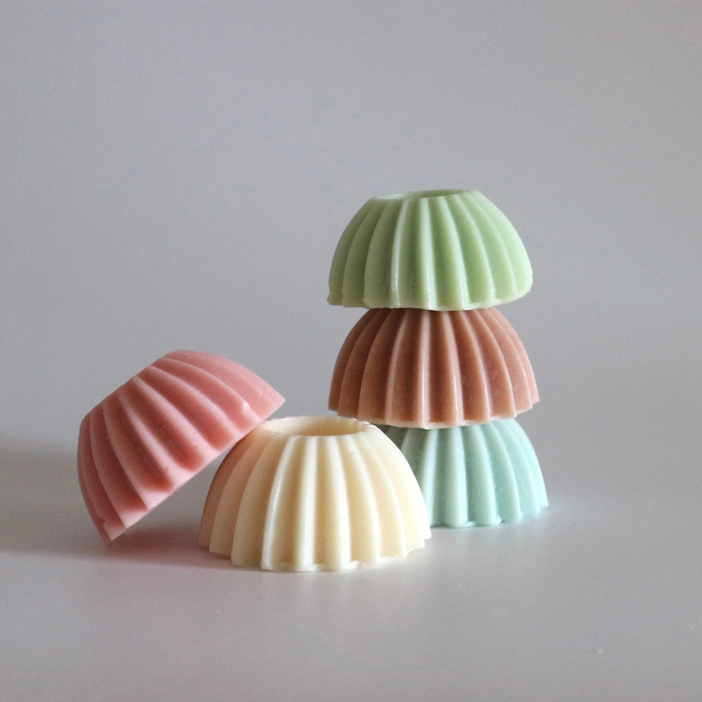 ColorStack🧩 | Cannele