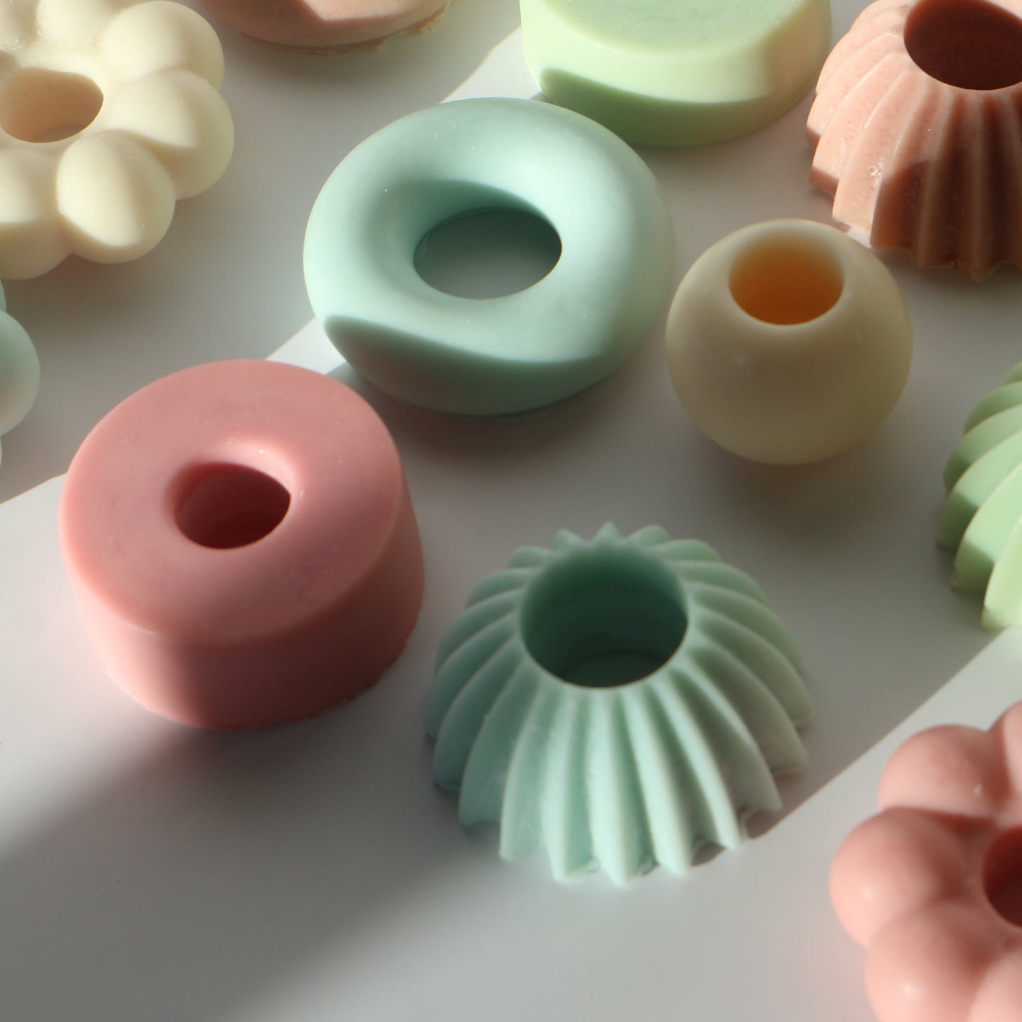 ColorStack🧩 | Cannele